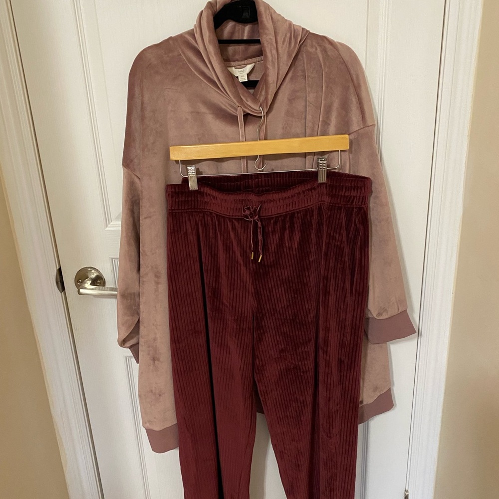 Women's velour set from M&S